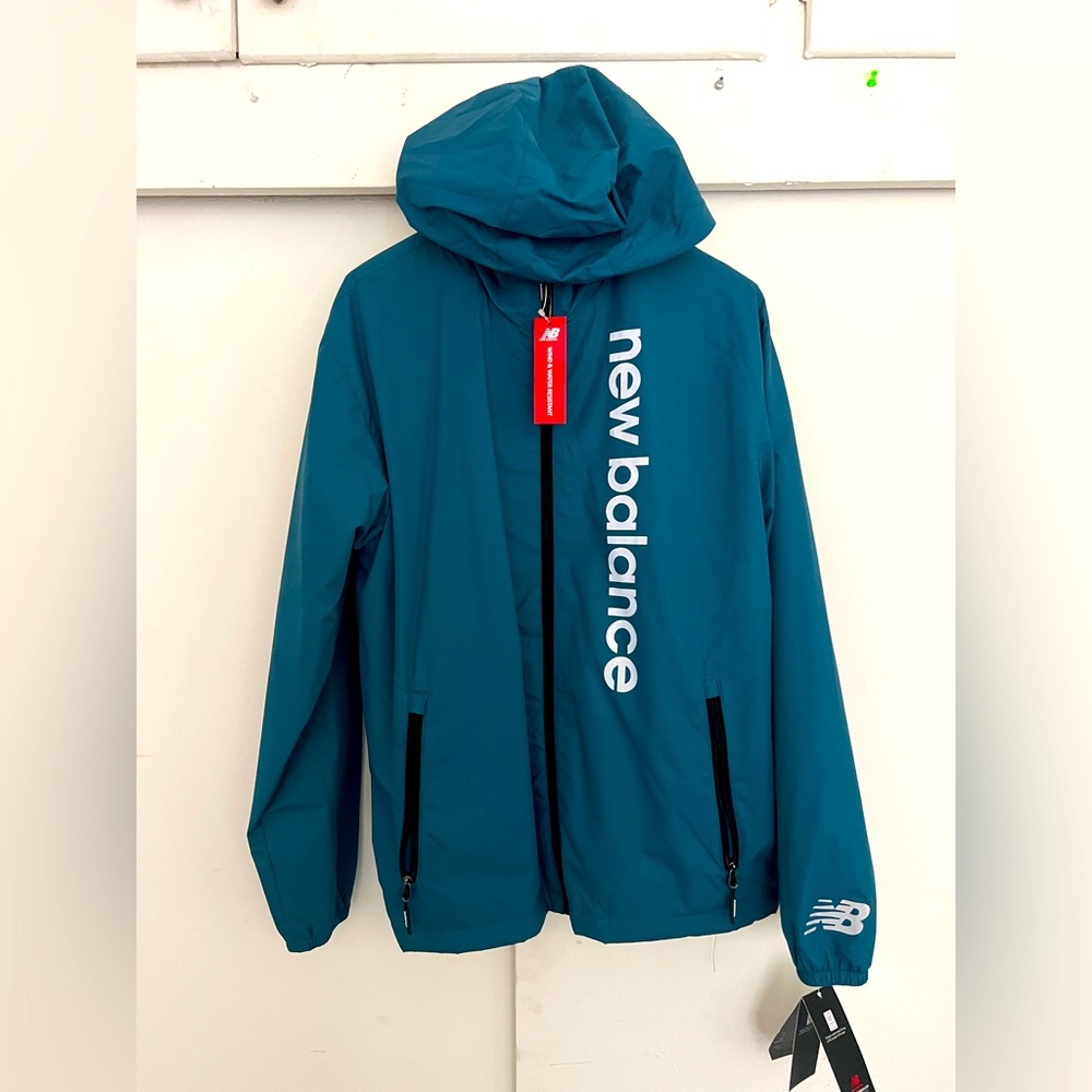 New Balance Windbreaker Jacket / Coat